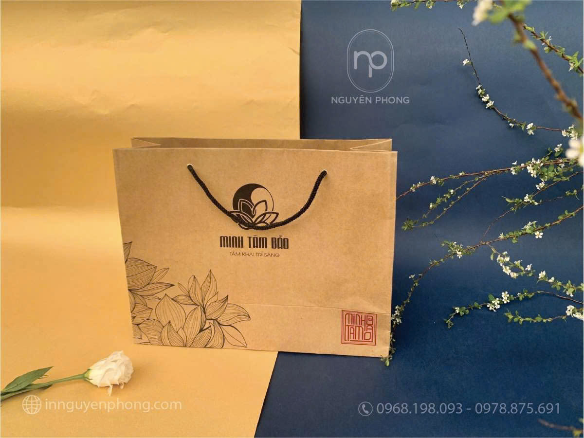 Túi đựng quà đẹp tạo ấn tượng mạnh mẽ cho món quà của bạn